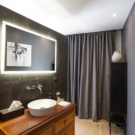 Le 47, Pause A La Campagne